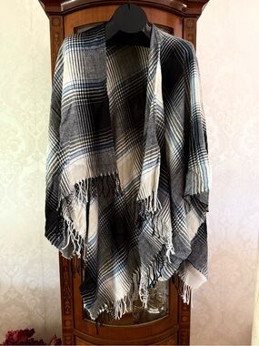 BCBGeneration Black, White & Blue Plaid Fringe Wrap/ poncho